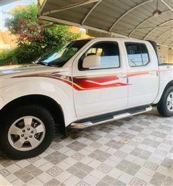 نيسان نافارا